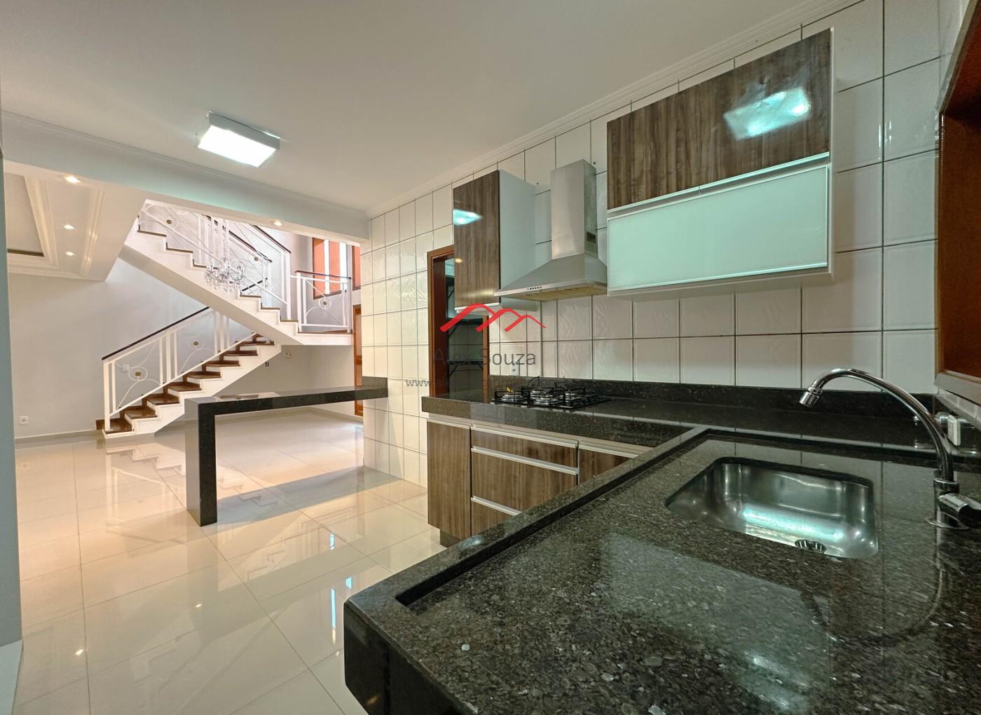 Sobrado, 3 quartos, 262 m² - Foto 8
